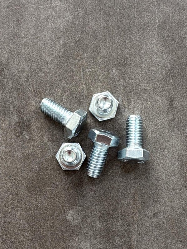 Болт М6х12 1/09020/21