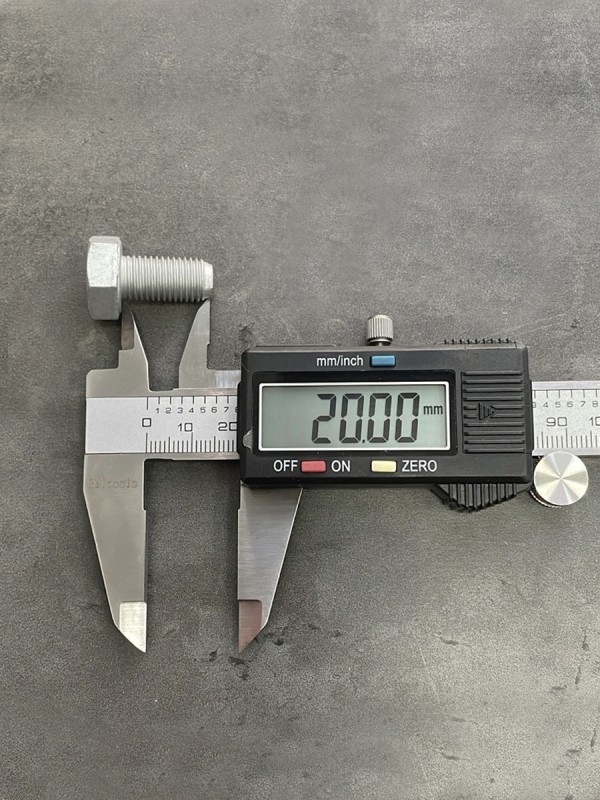 Болт М10х20х1,25 1/59705/21