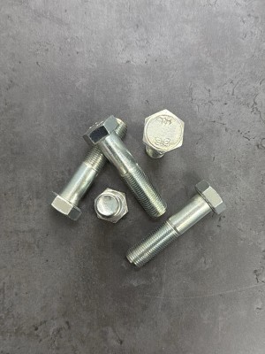 Болт М16х70х1,5 1/58352/21