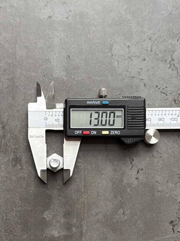 Болт М8х70х1,25 DIN 960 класс прочности 8.8 оцинкованный