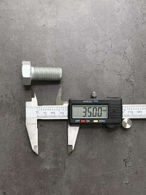 Болт М16х35х1,5 1/42578/21