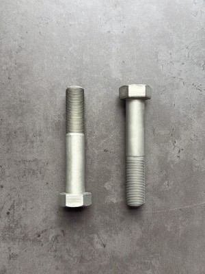 Болт М18х130х1,5 1/59858/21