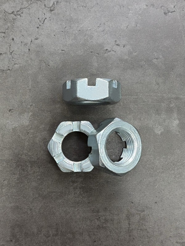 Гайка корончатая, прорезная низкая М27х1,5 ГОСТ 5933-73