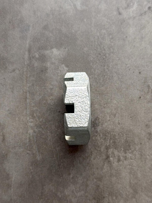 Гайка корончатая, прорезная низкая М30х1,5 ГОСТ 5919-73, класс прочности 10, покрытие цинк